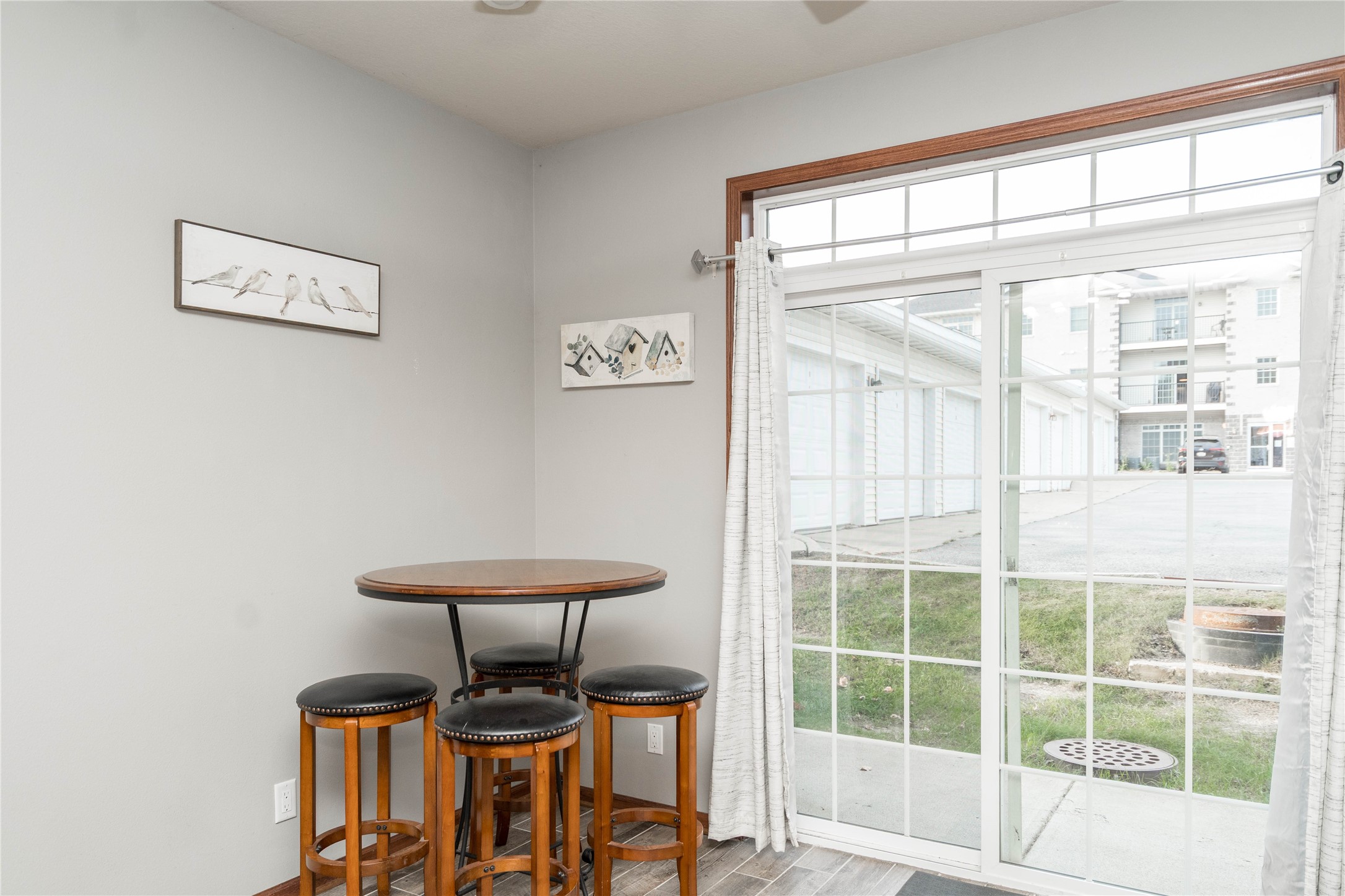 4503 Twain Circle 101