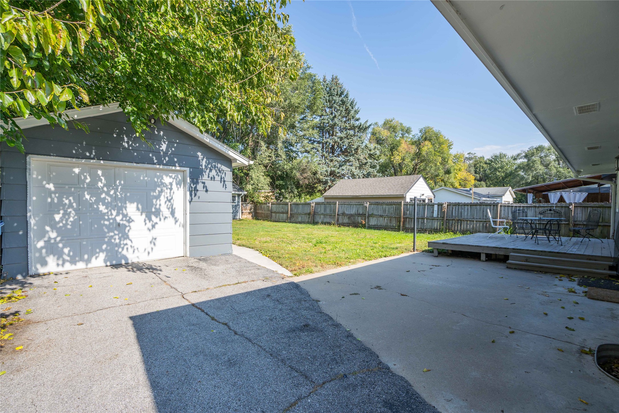 1223 Emma Avenue