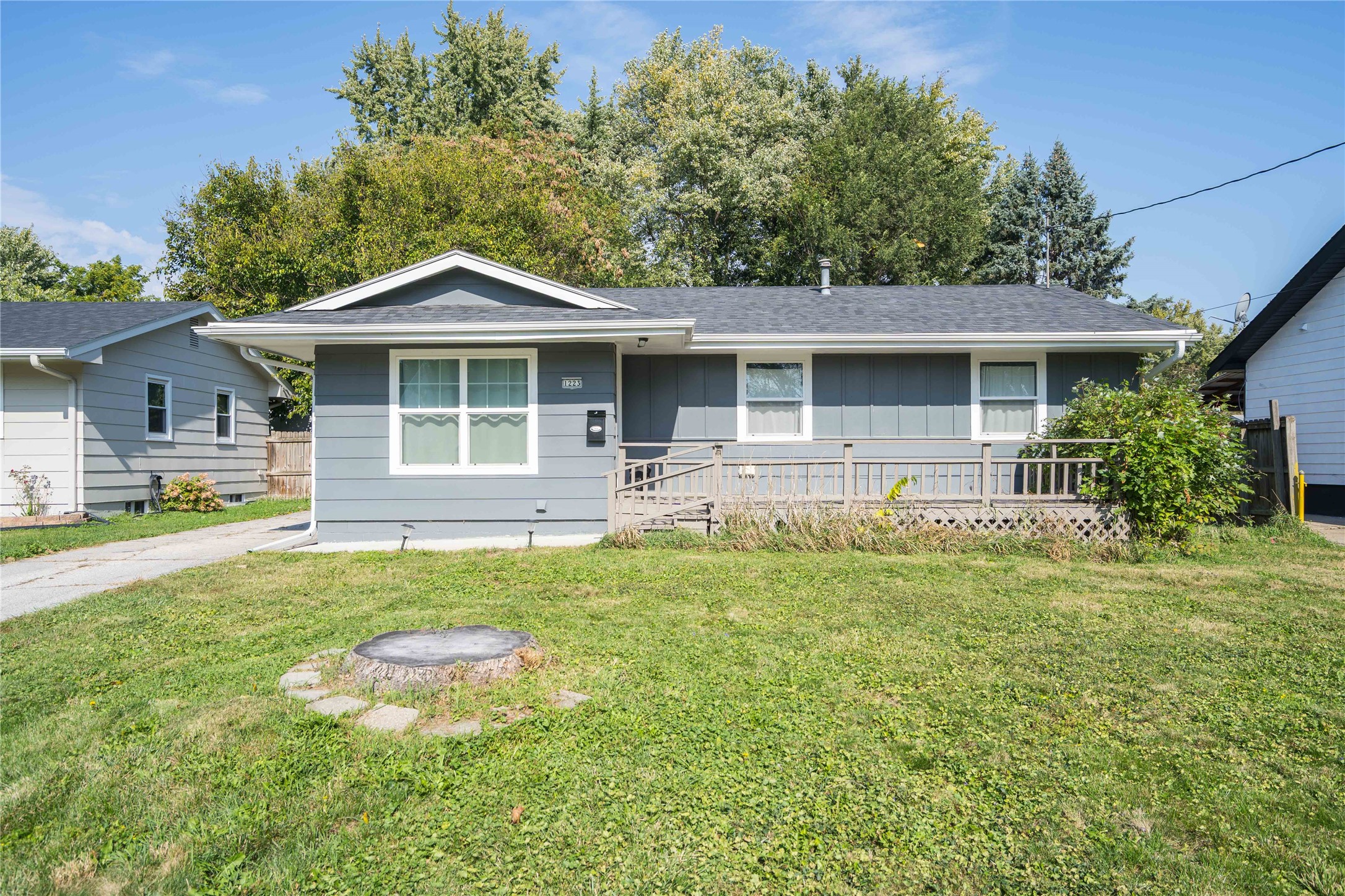 1223 Emma Avenue