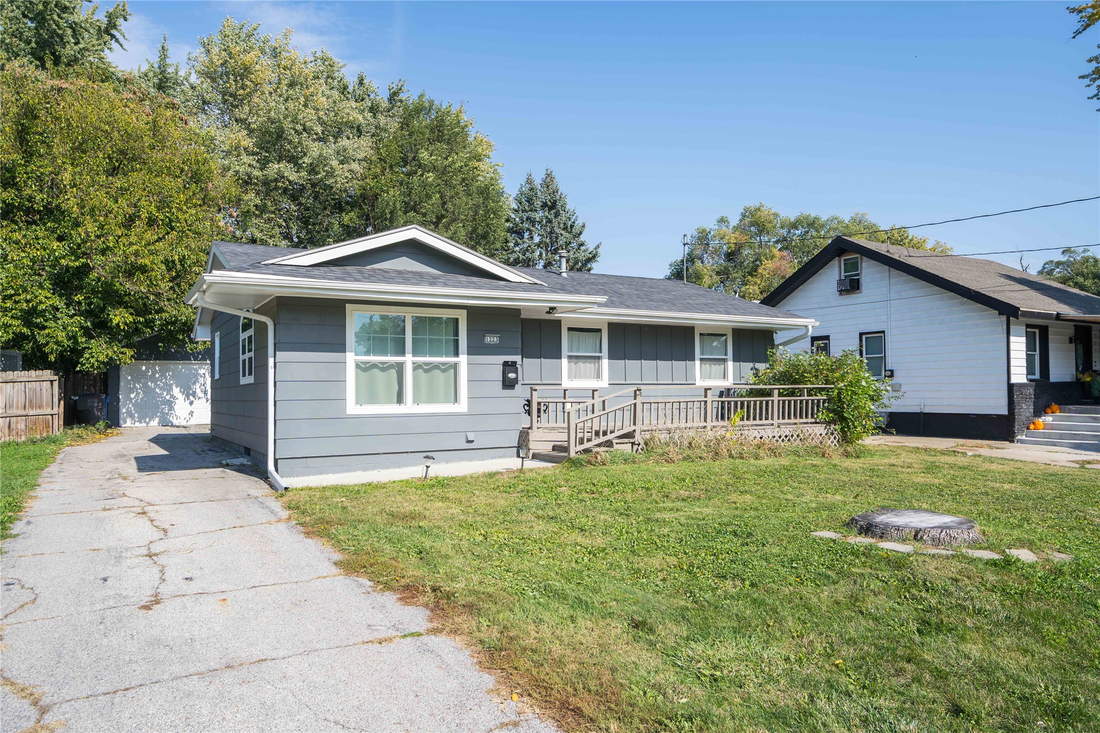 1223 Emma Avenue