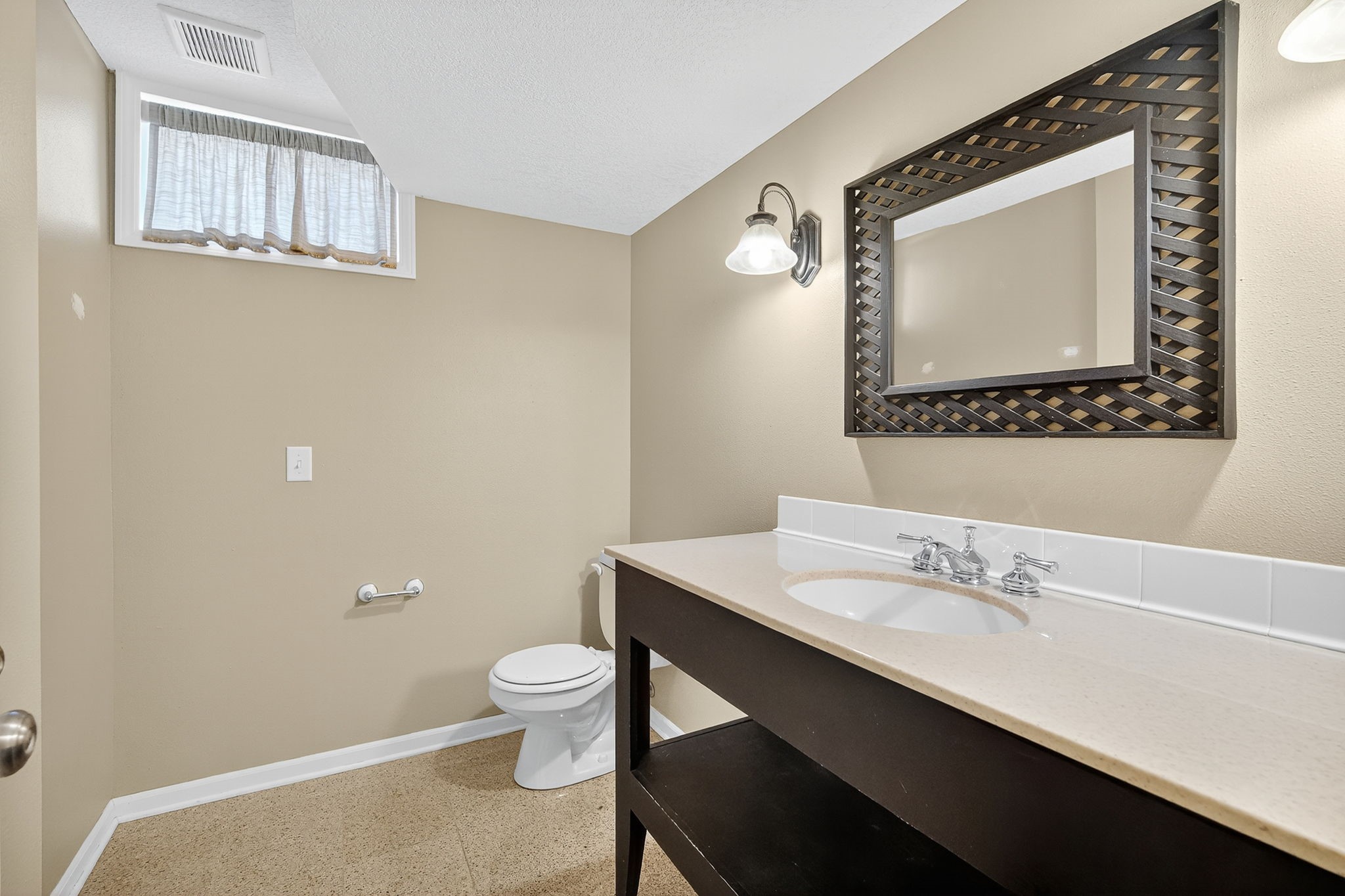 803 SW 46th Street