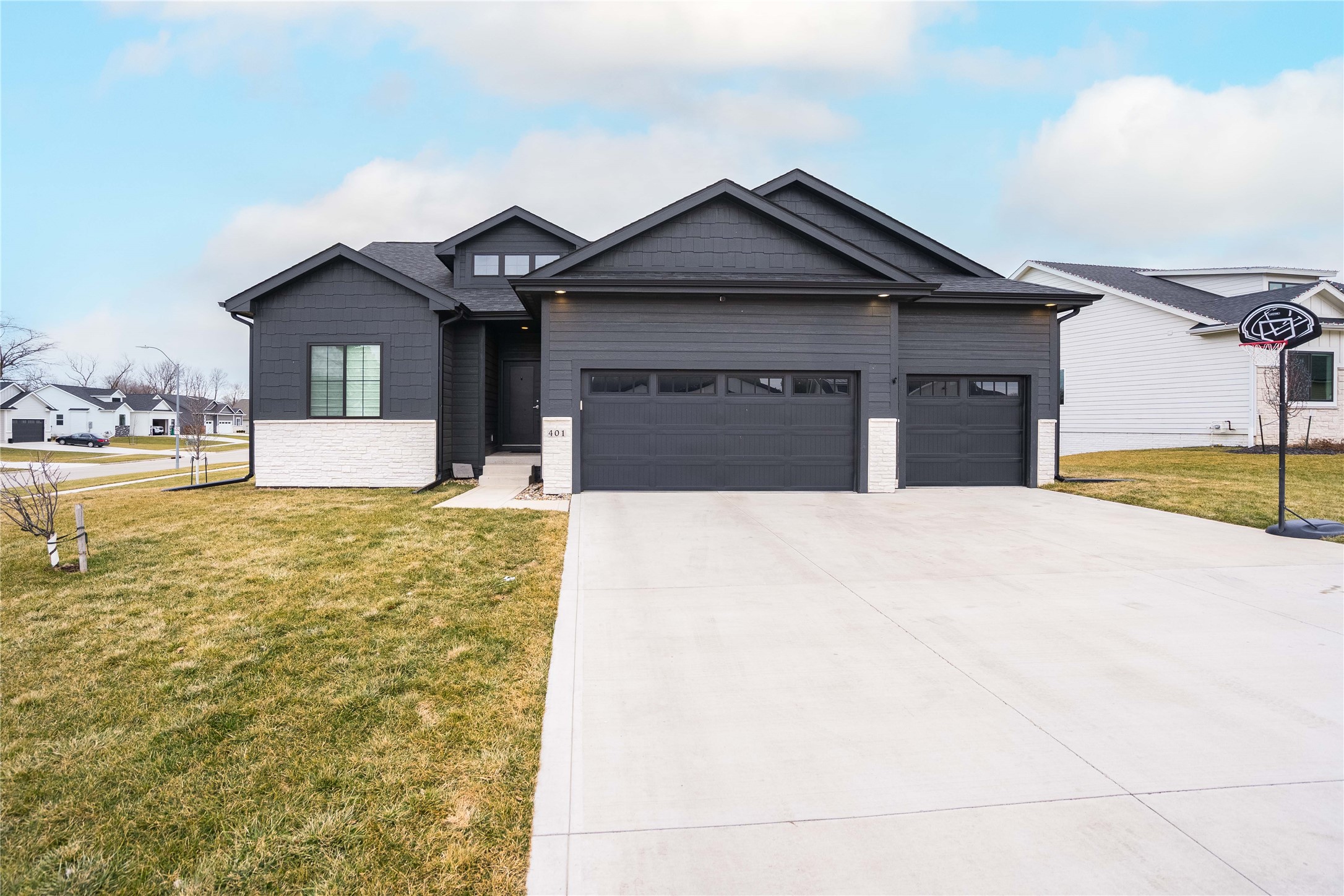 401 Oakford Lane