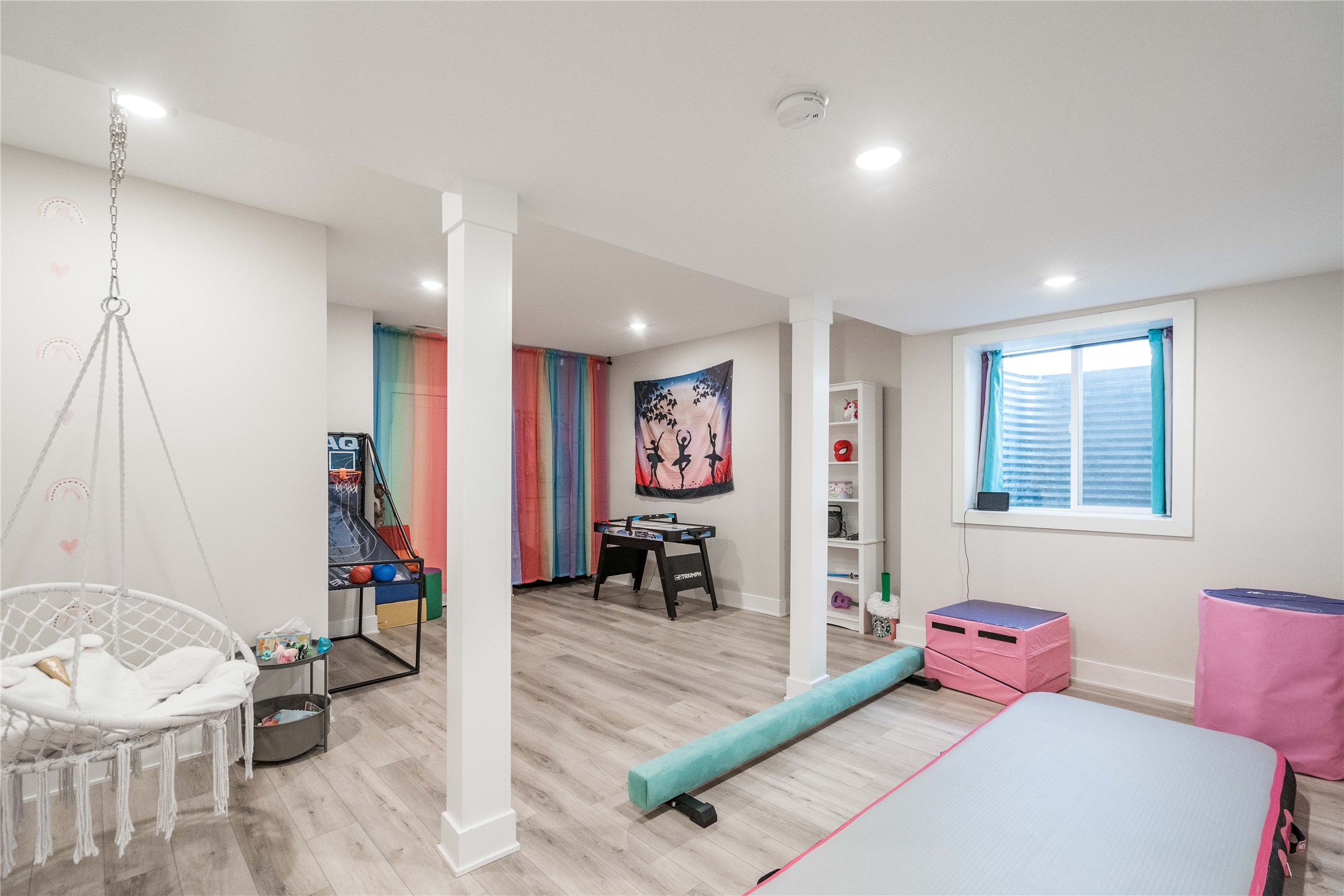 401 Oakford Lane