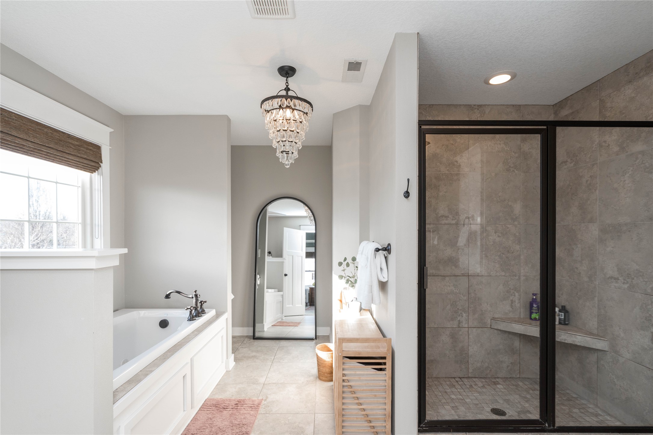 15008 Madison Avenue