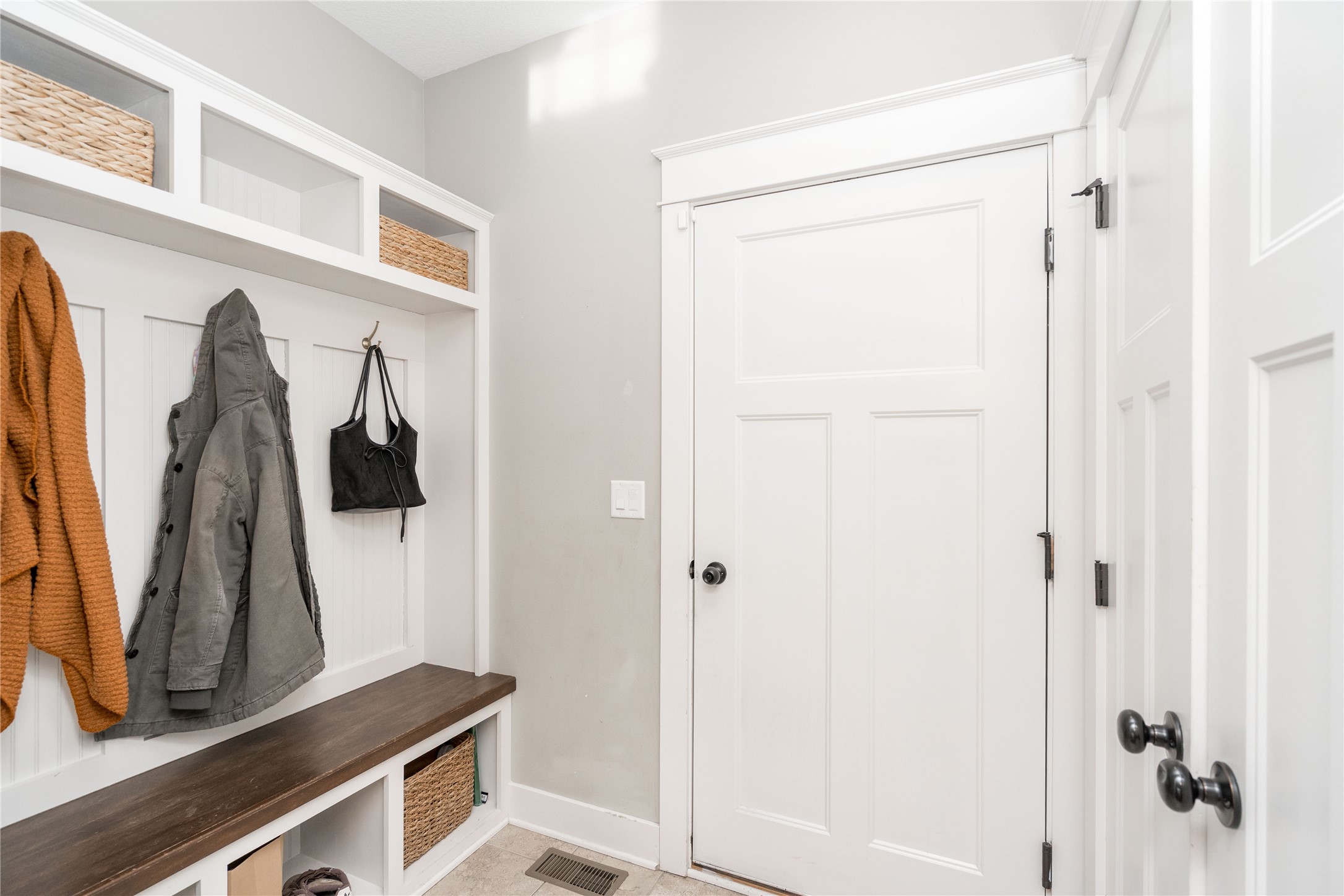 15008 Madison Avenue