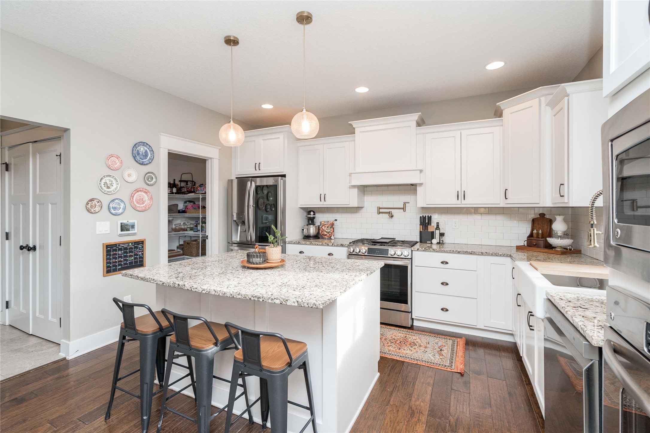 15008 Madison Avenue