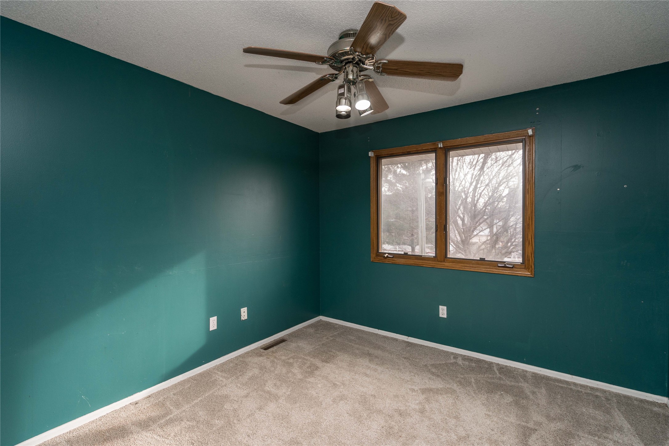 8214 Northview Drive