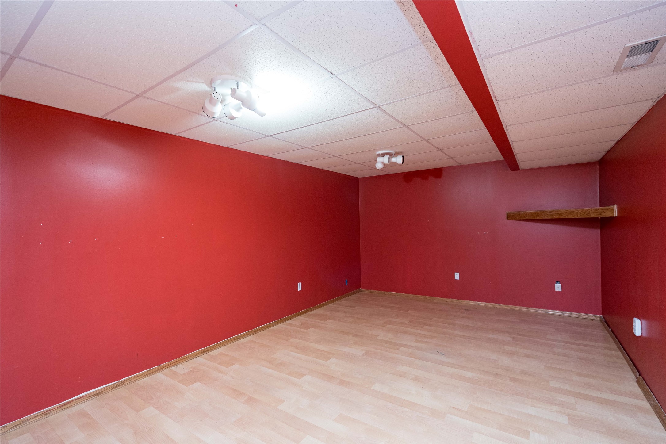 8214 Northview Drive