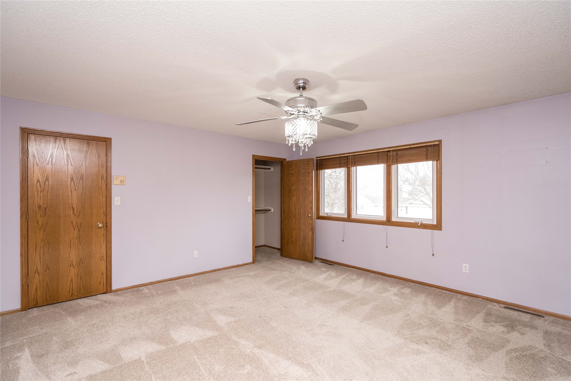 8214 Northview Drive