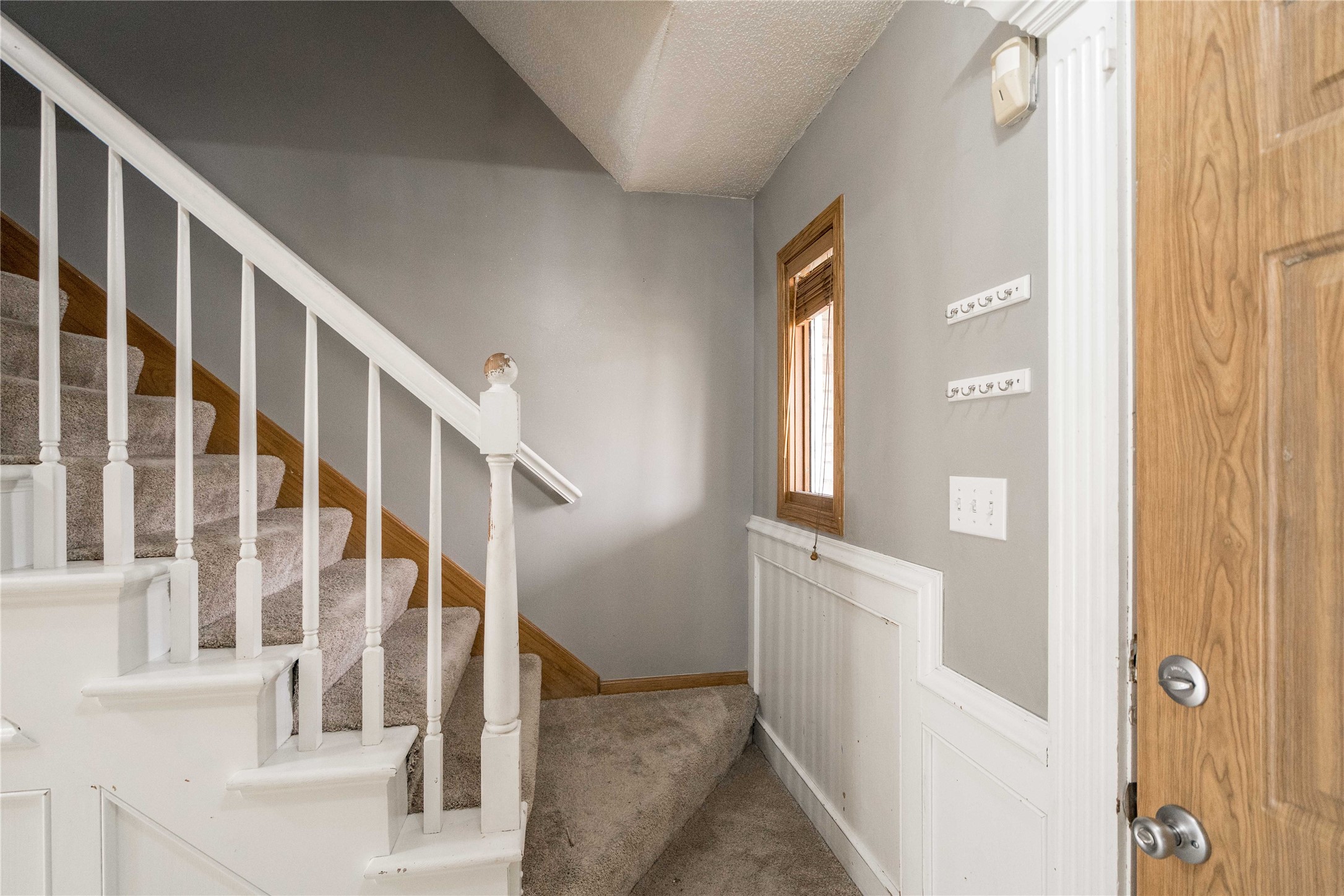 8214 Northview Drive