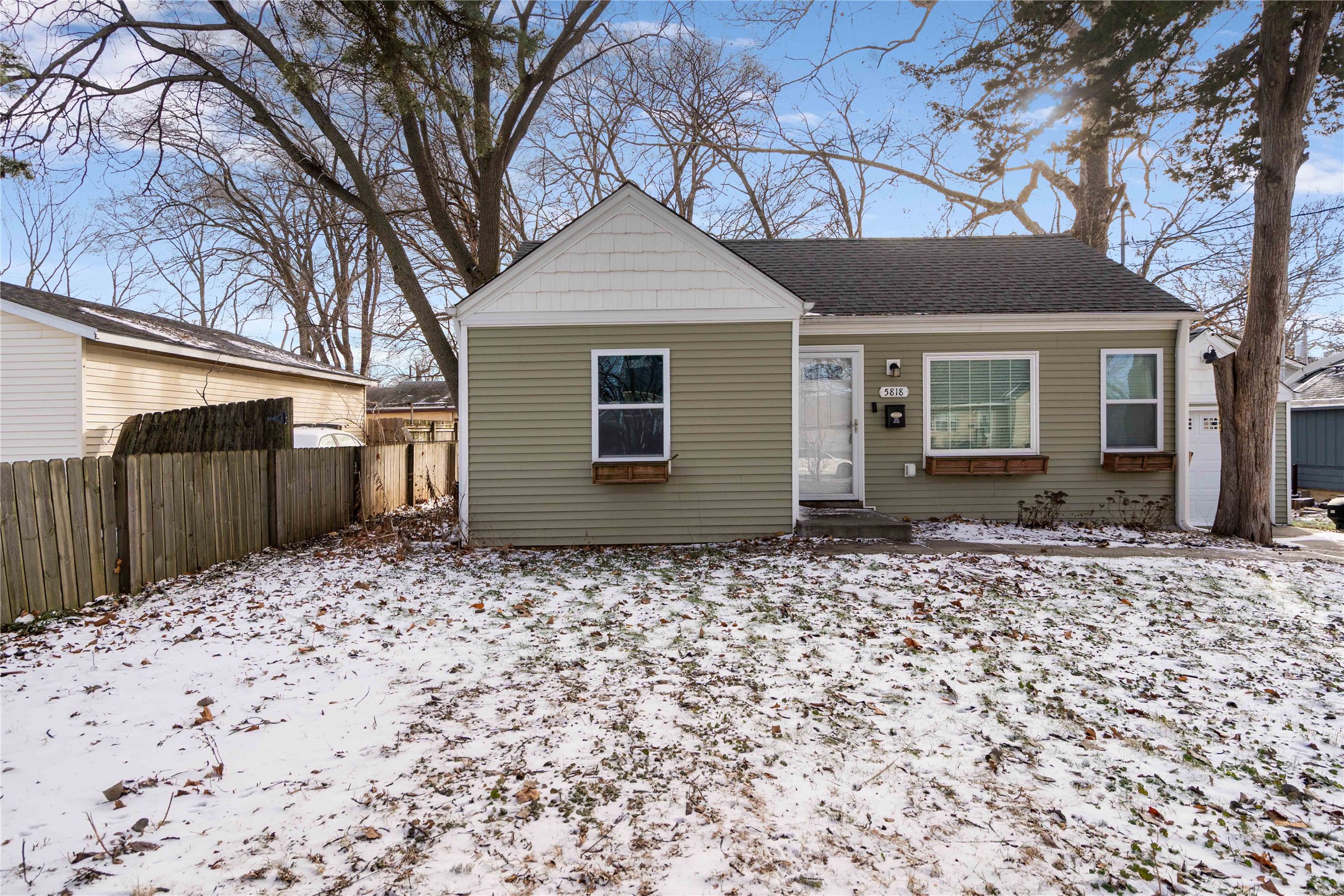 5818 New York Avenue