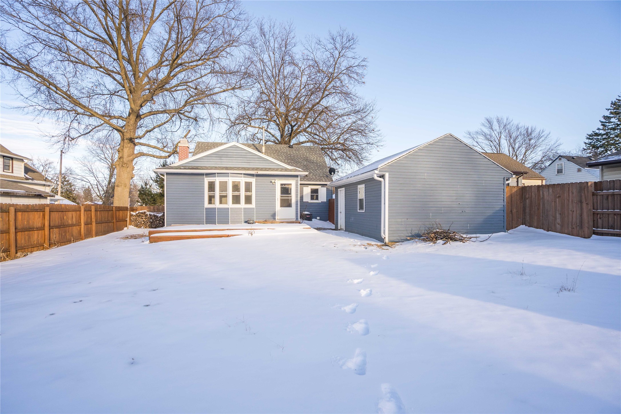 3308 SW 7th Street