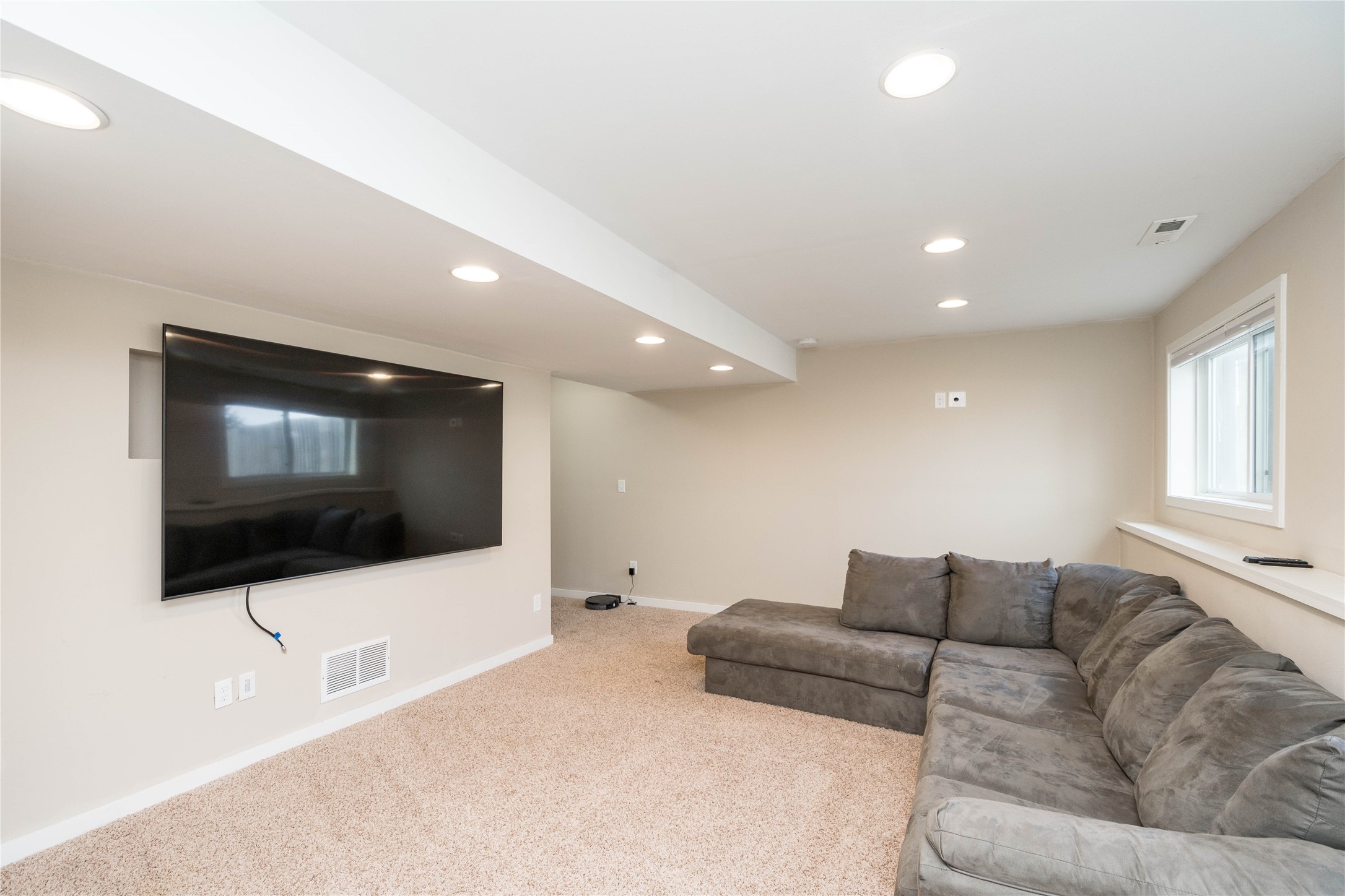 2888 Park Place