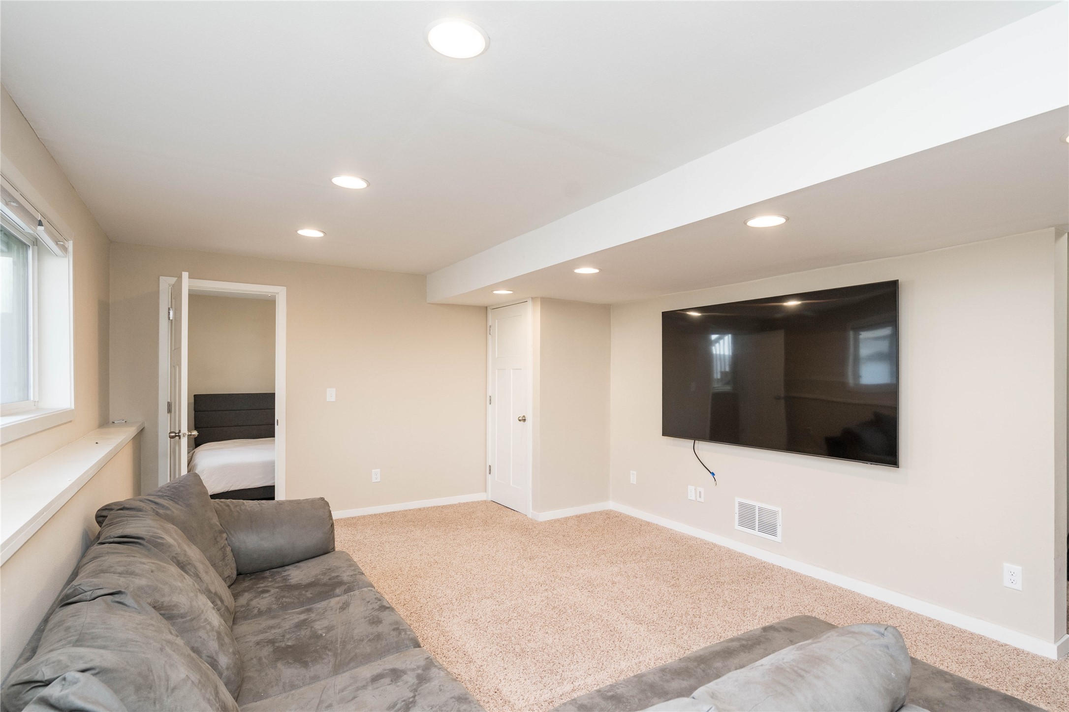 2888 Park Place