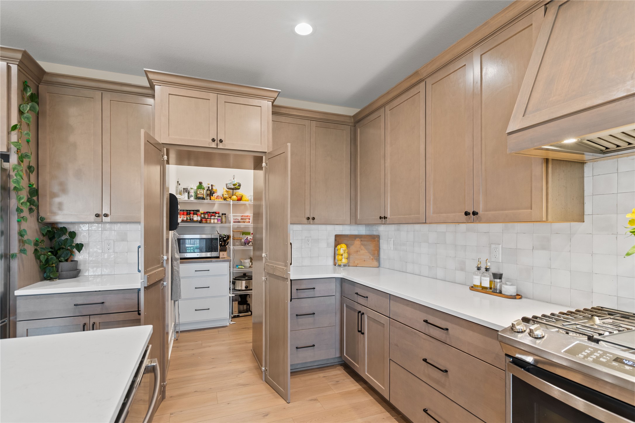 14737 Stonecrop Drive