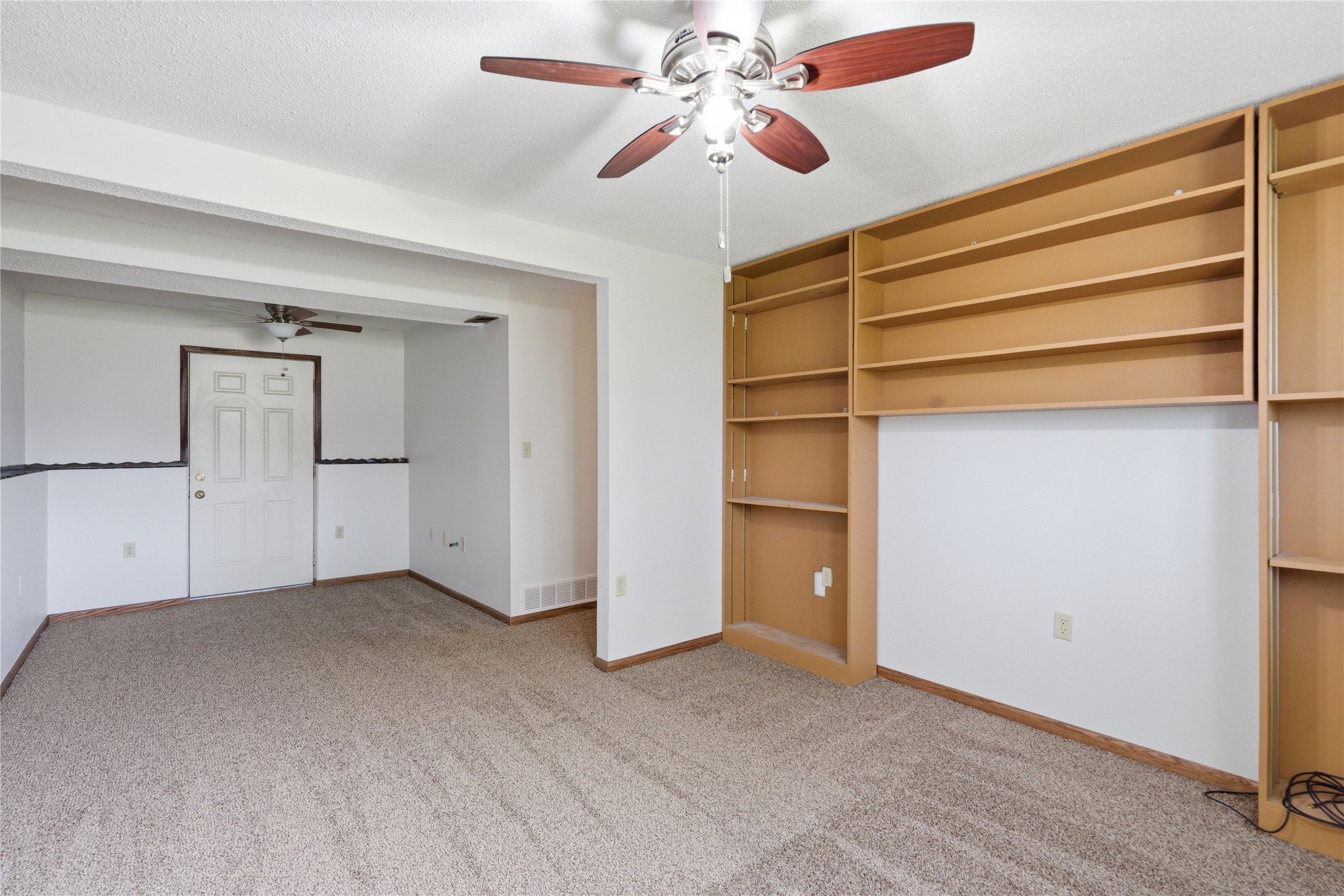 625 Schaffer Boulevard