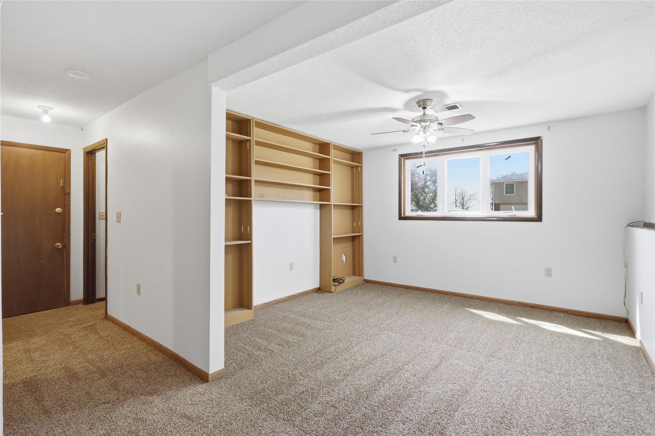 625 Schaffer Boulevard