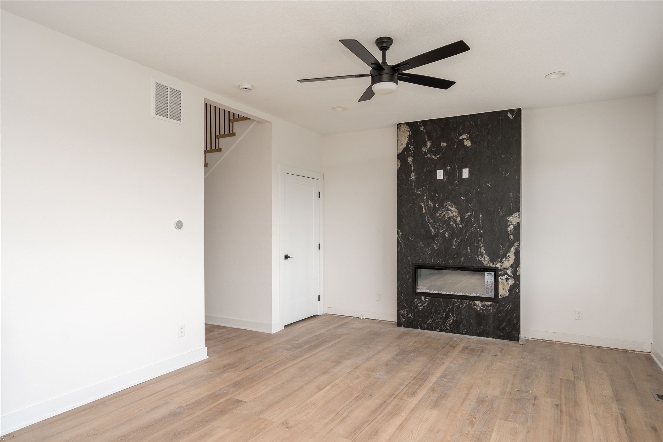 1104 NW Sproul Drive