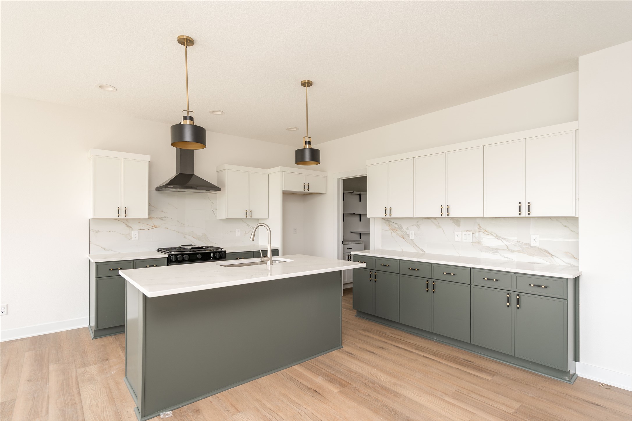 1104 NW Sproul Drive