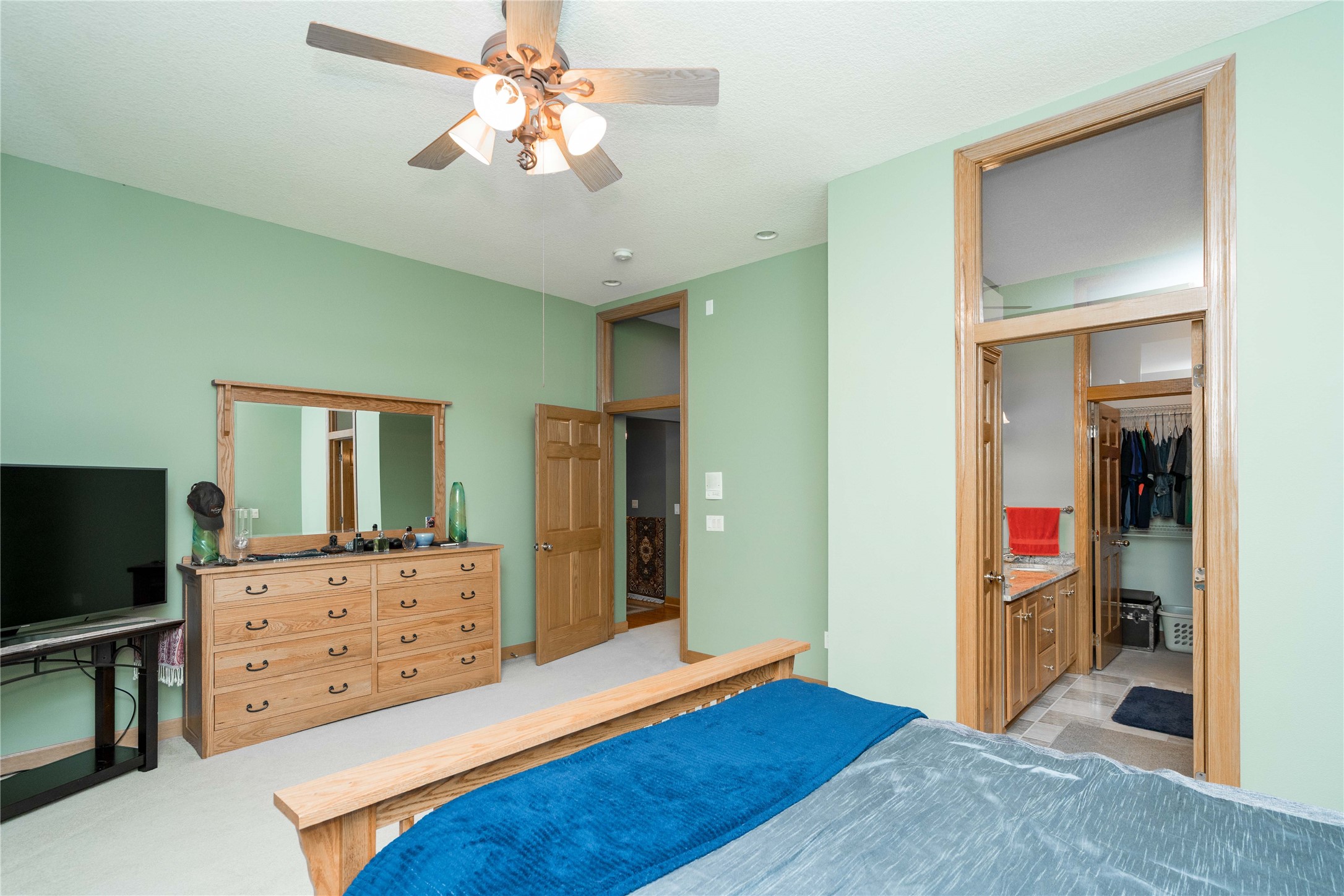7488 Ashley Drive