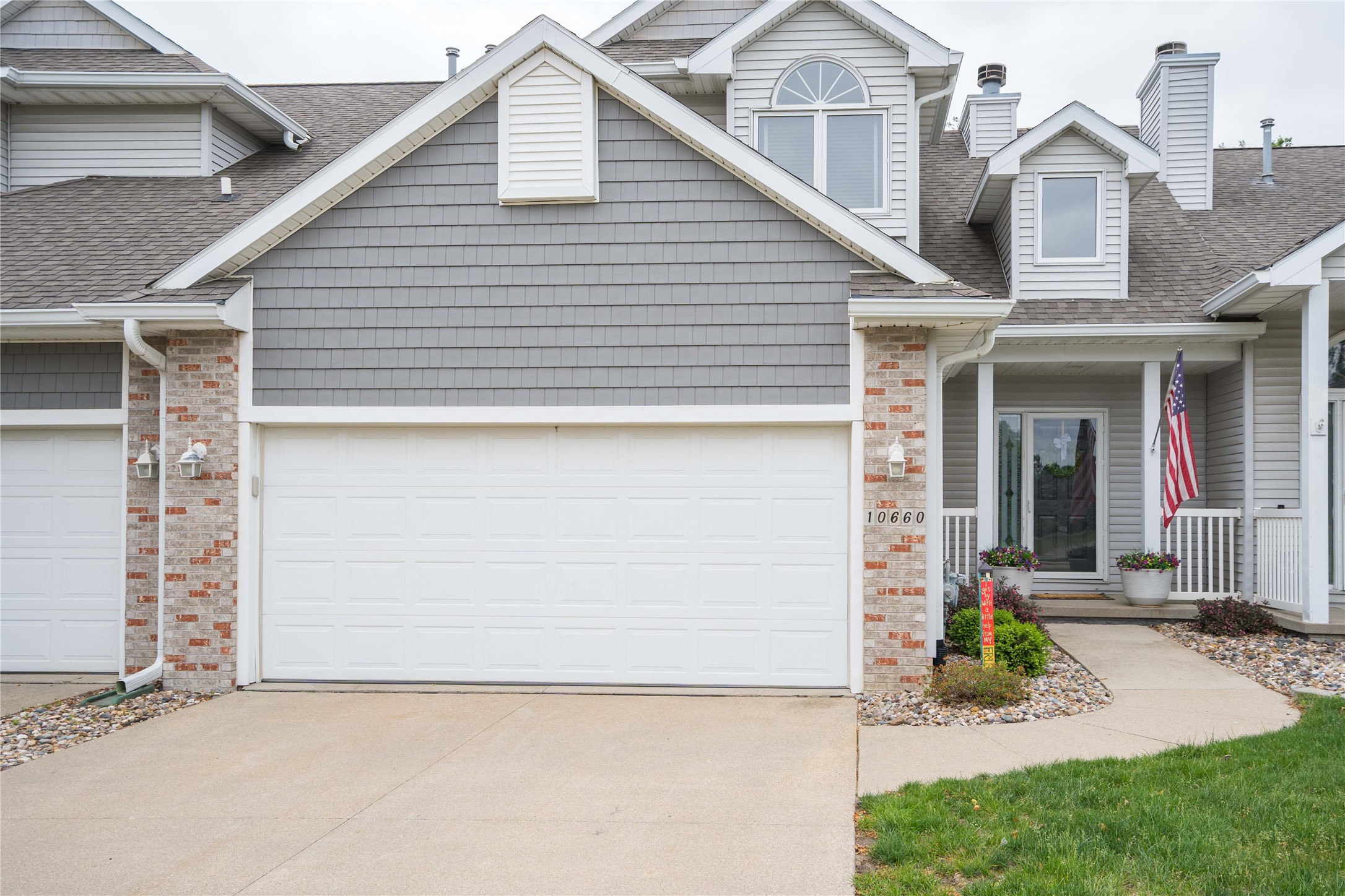 10660 Sharon Circle