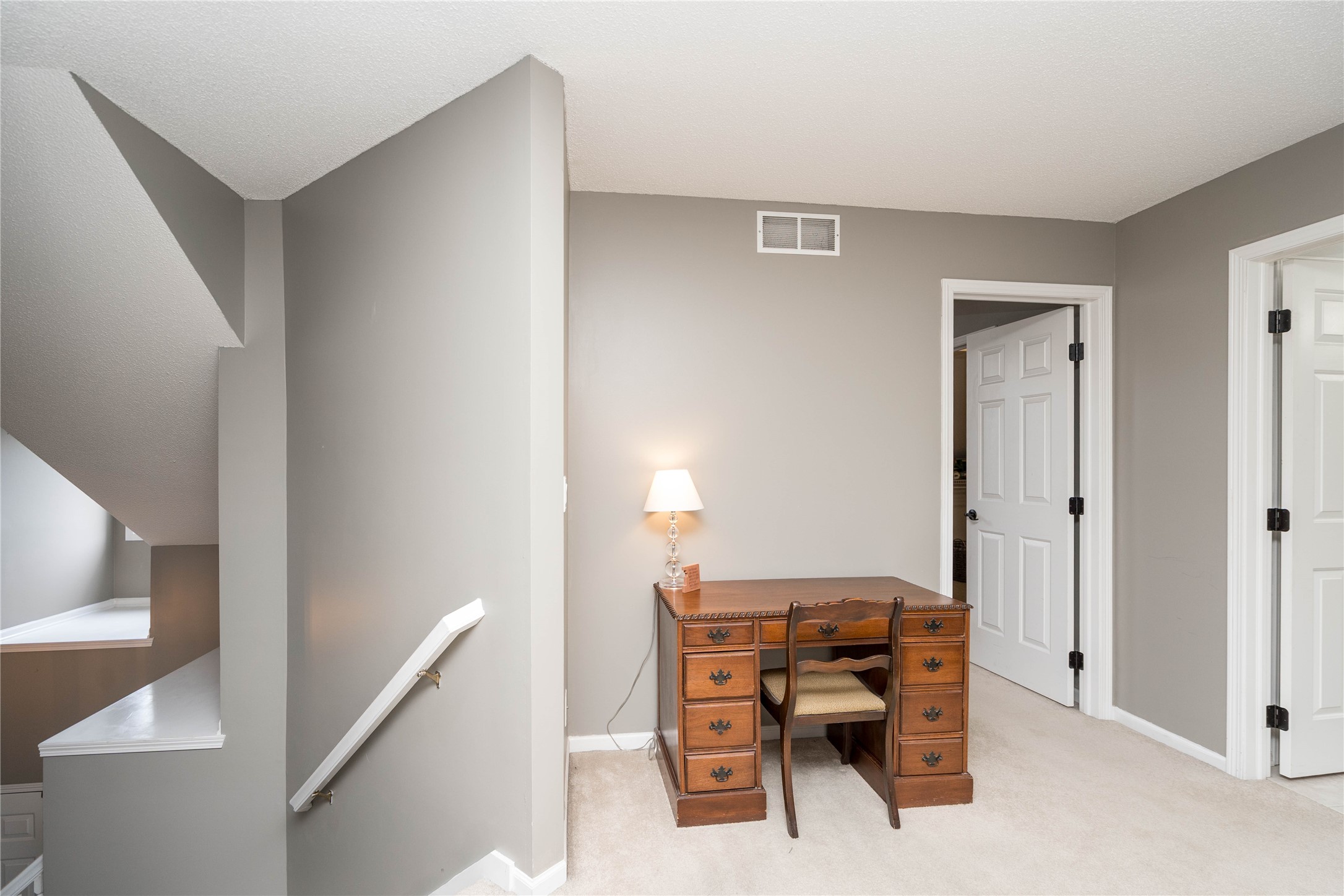10660 Sharon Circle