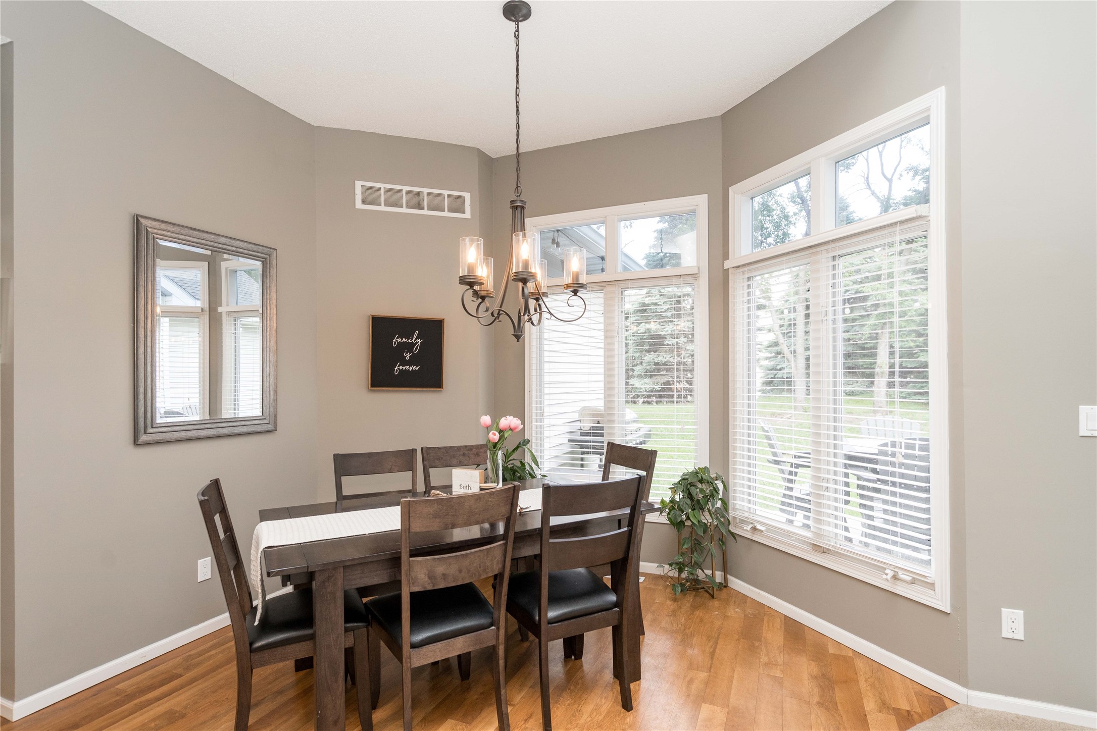 10660 Sharon Circle