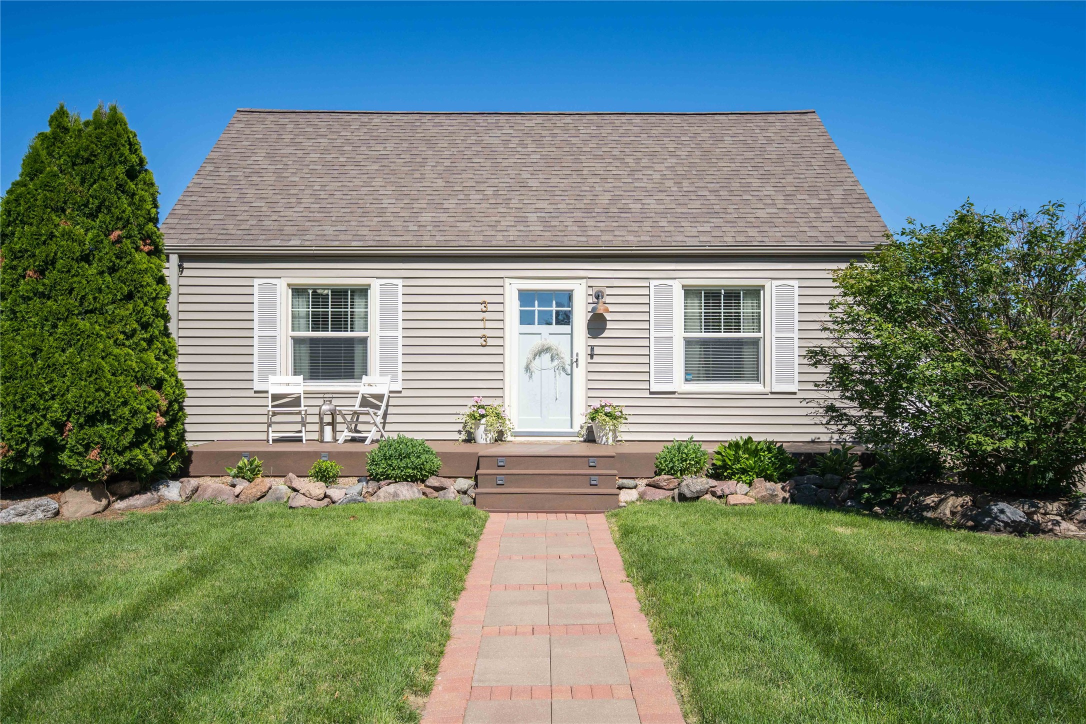 313 SW Logan Street