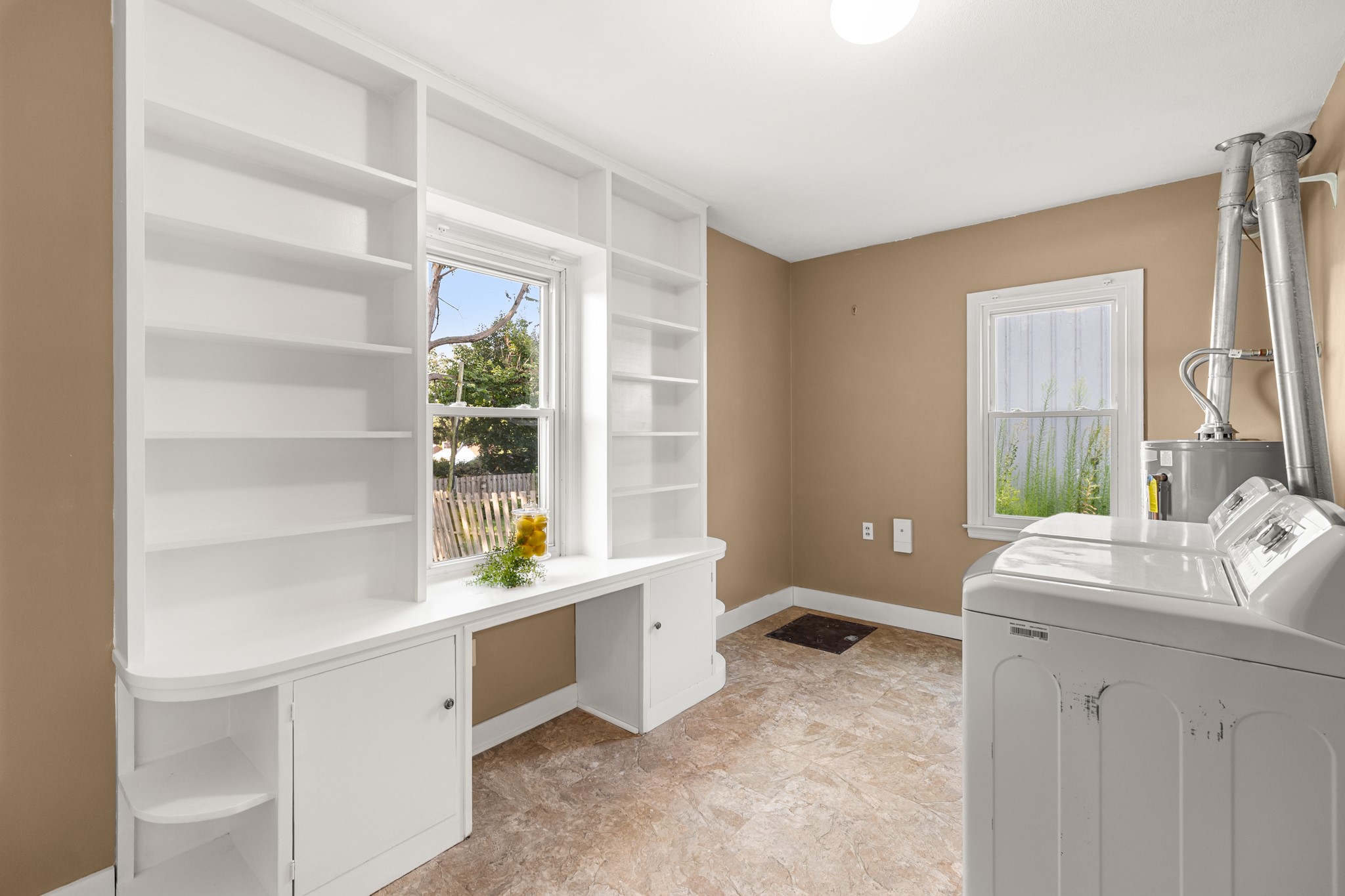 6116 Harwood Drive