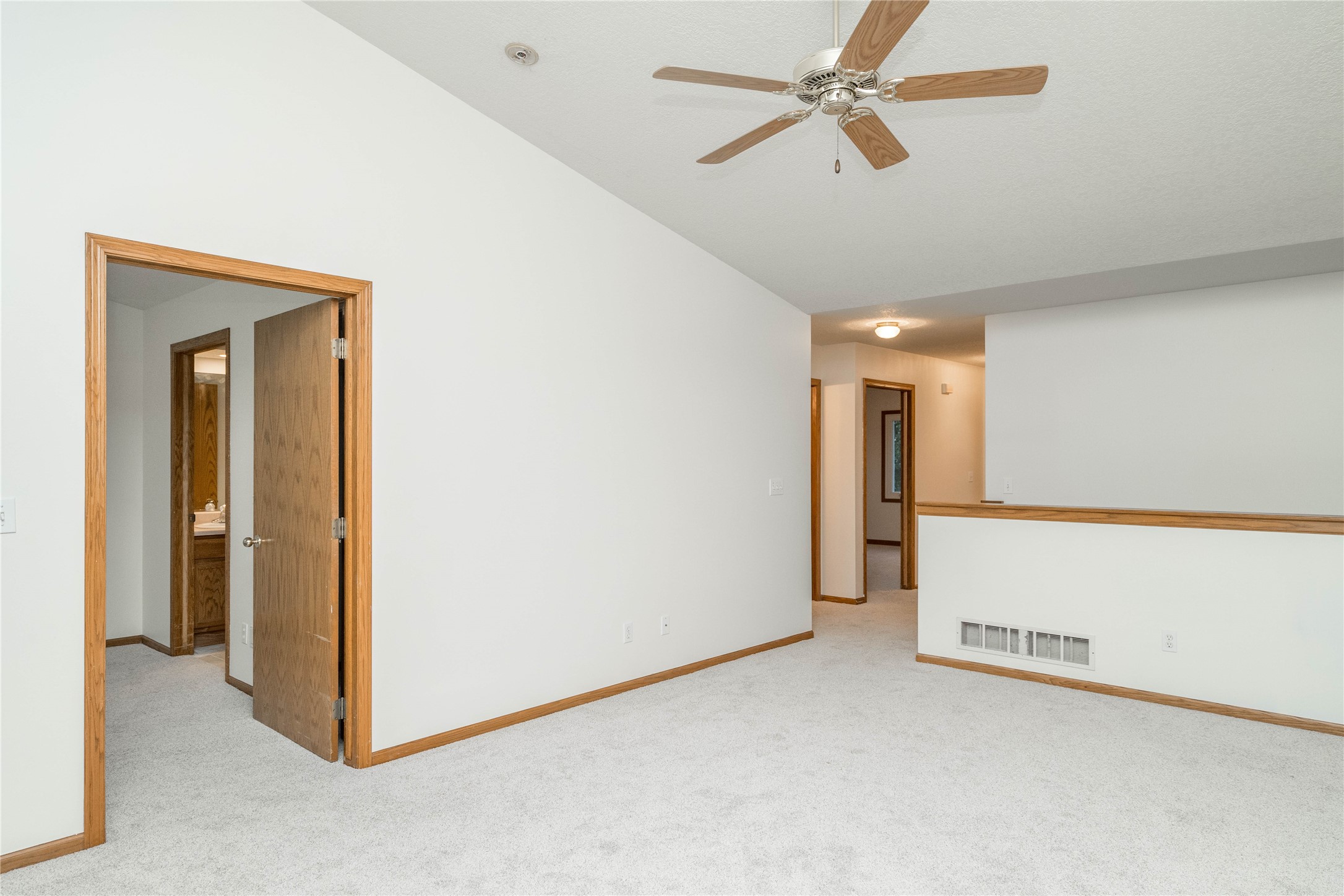 809 NE 5th Street