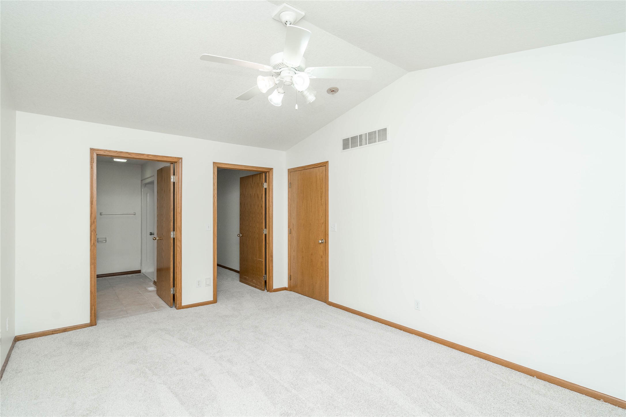 809 NE 5th Street