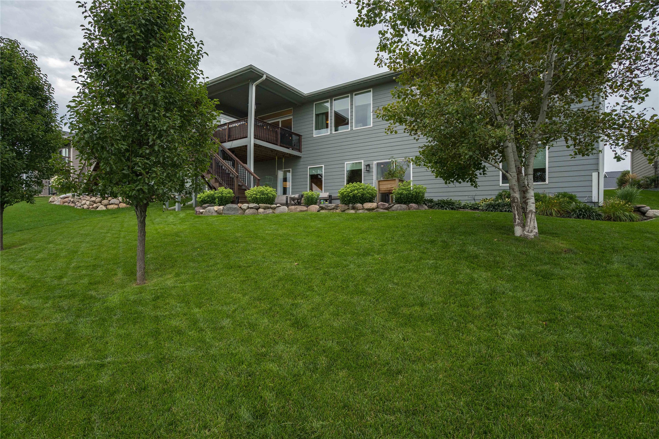 95 SE Waddell Way