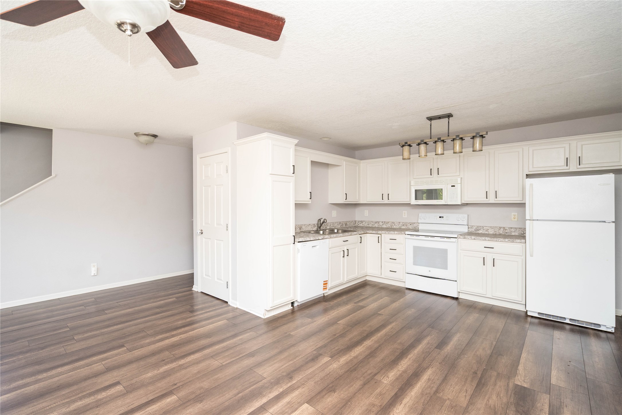1151 SE Village View Lane