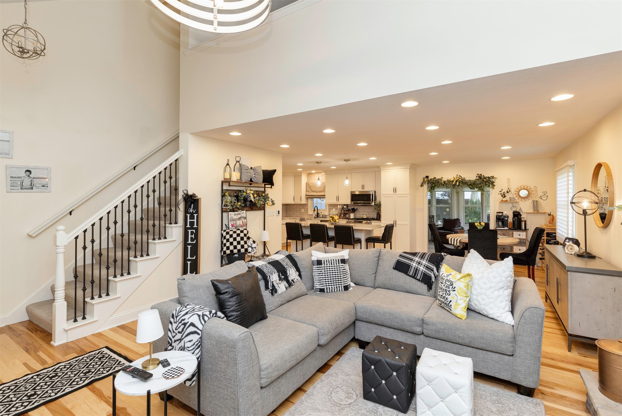 5413 Woodland Avenue