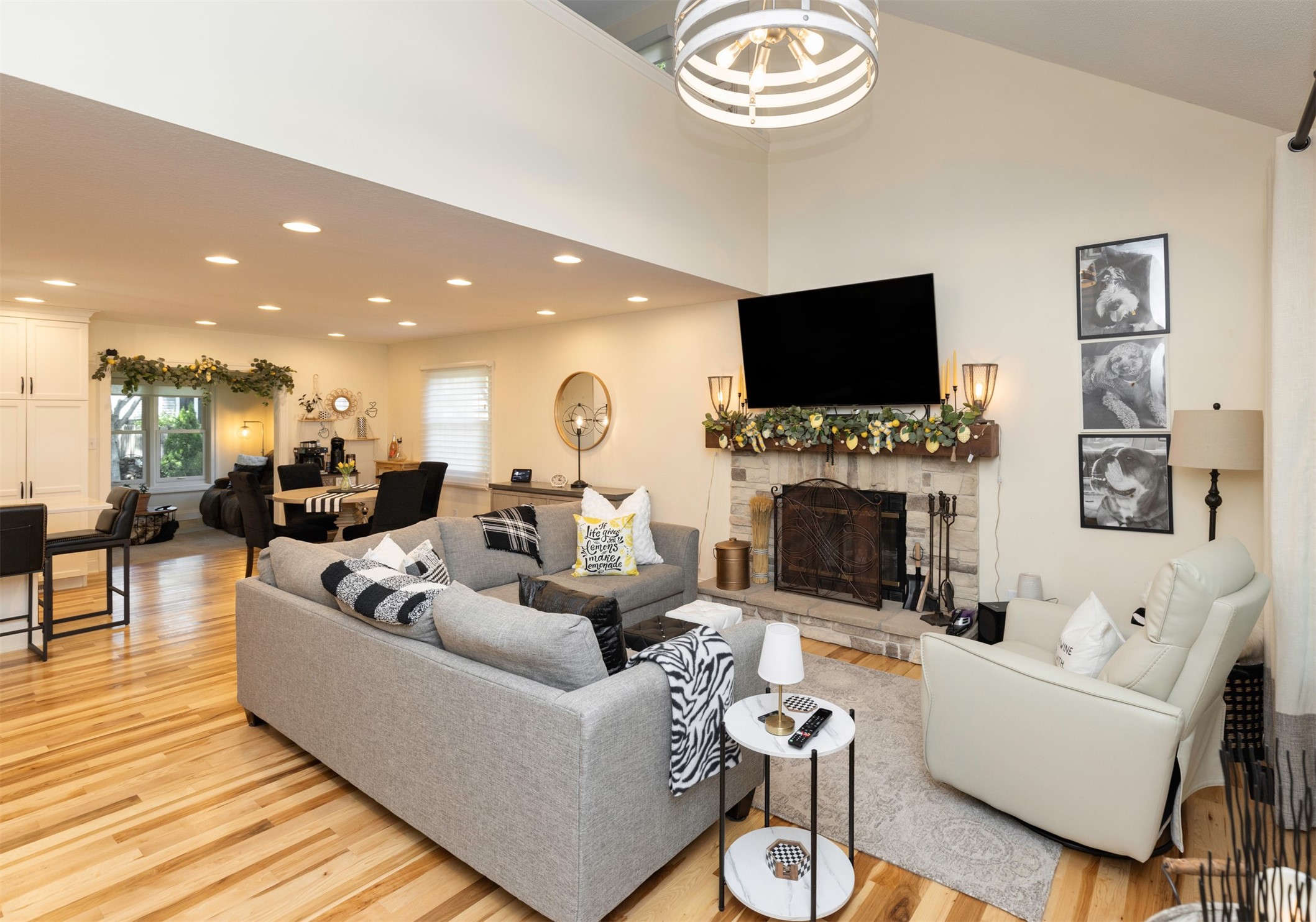 5413 Woodland Avenue