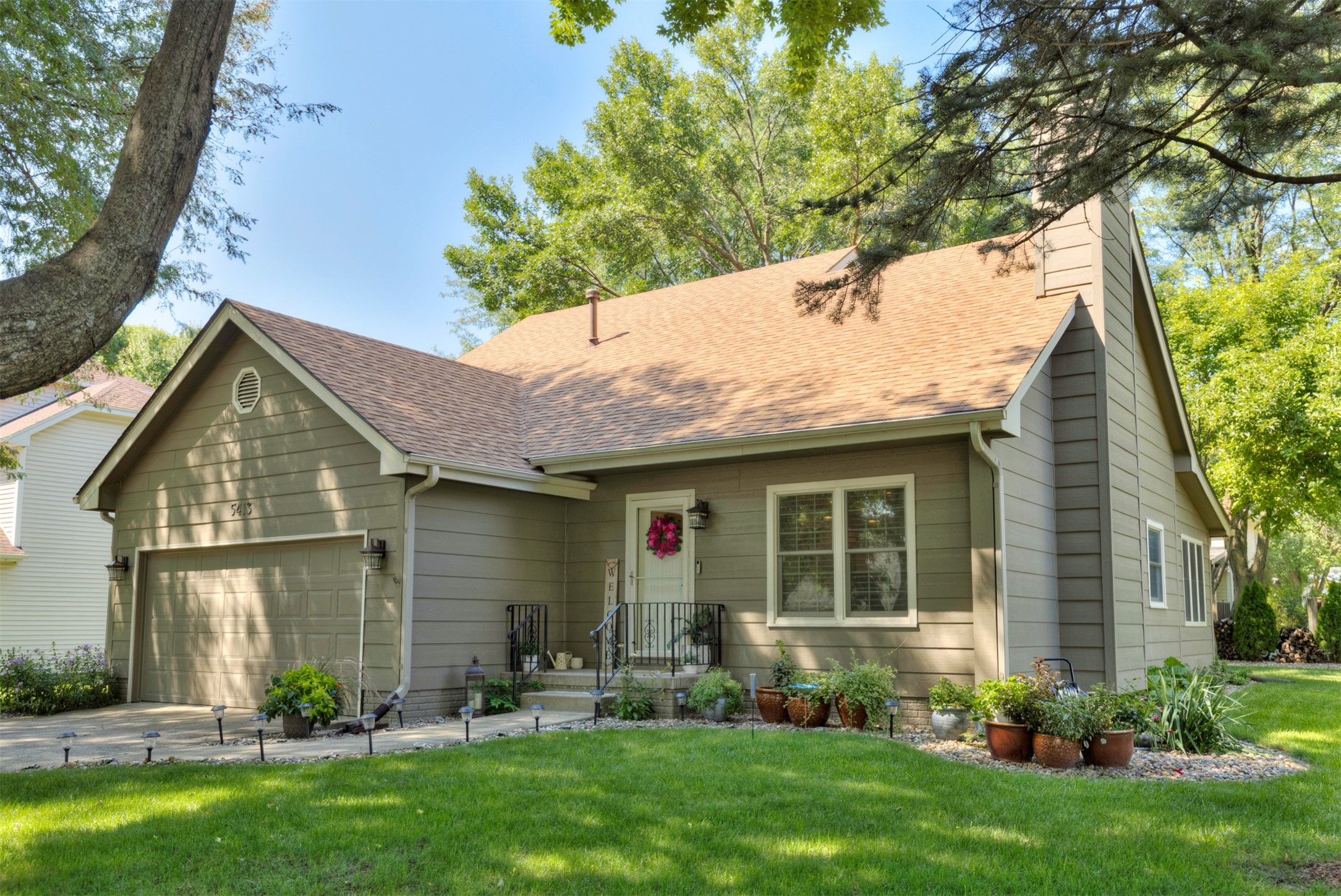 5413 Woodland Avenue