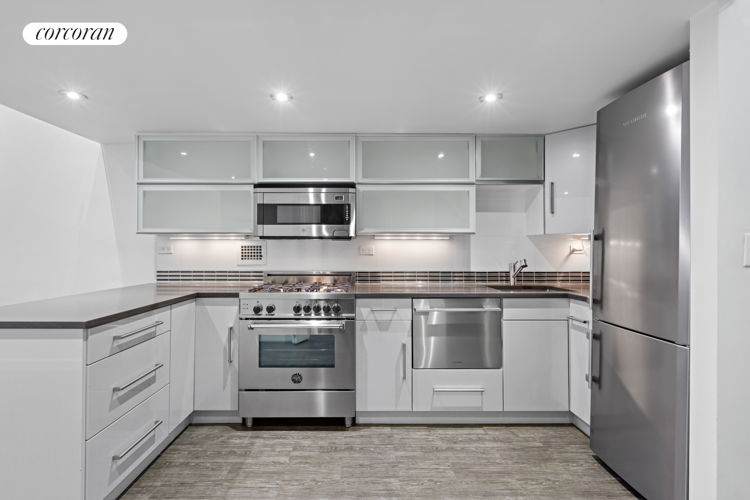 372 5TH Avenue 9M