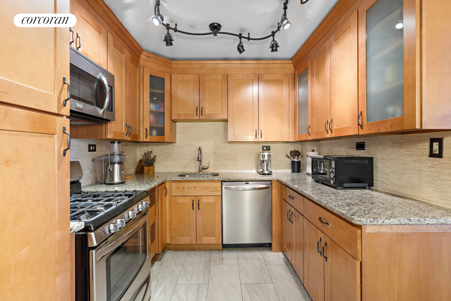 30 E 65TH Street 6/7E