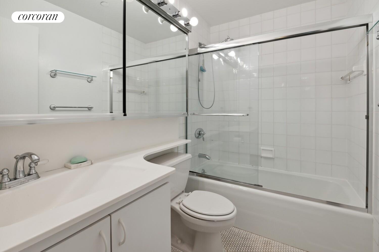 205 E 22ND Street 5J