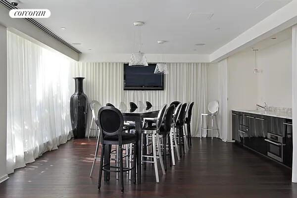 340 E 23RD Street 10H