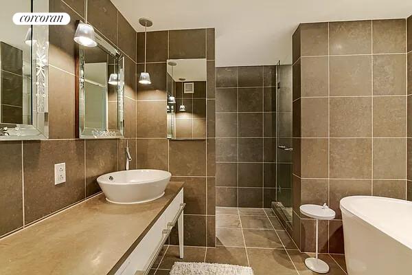 340 E 23RD Street 10H