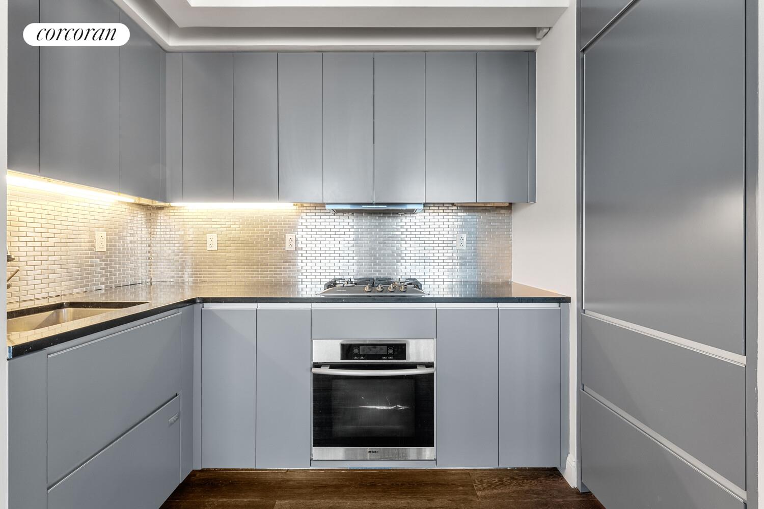 340 E 23RD Street PH3C