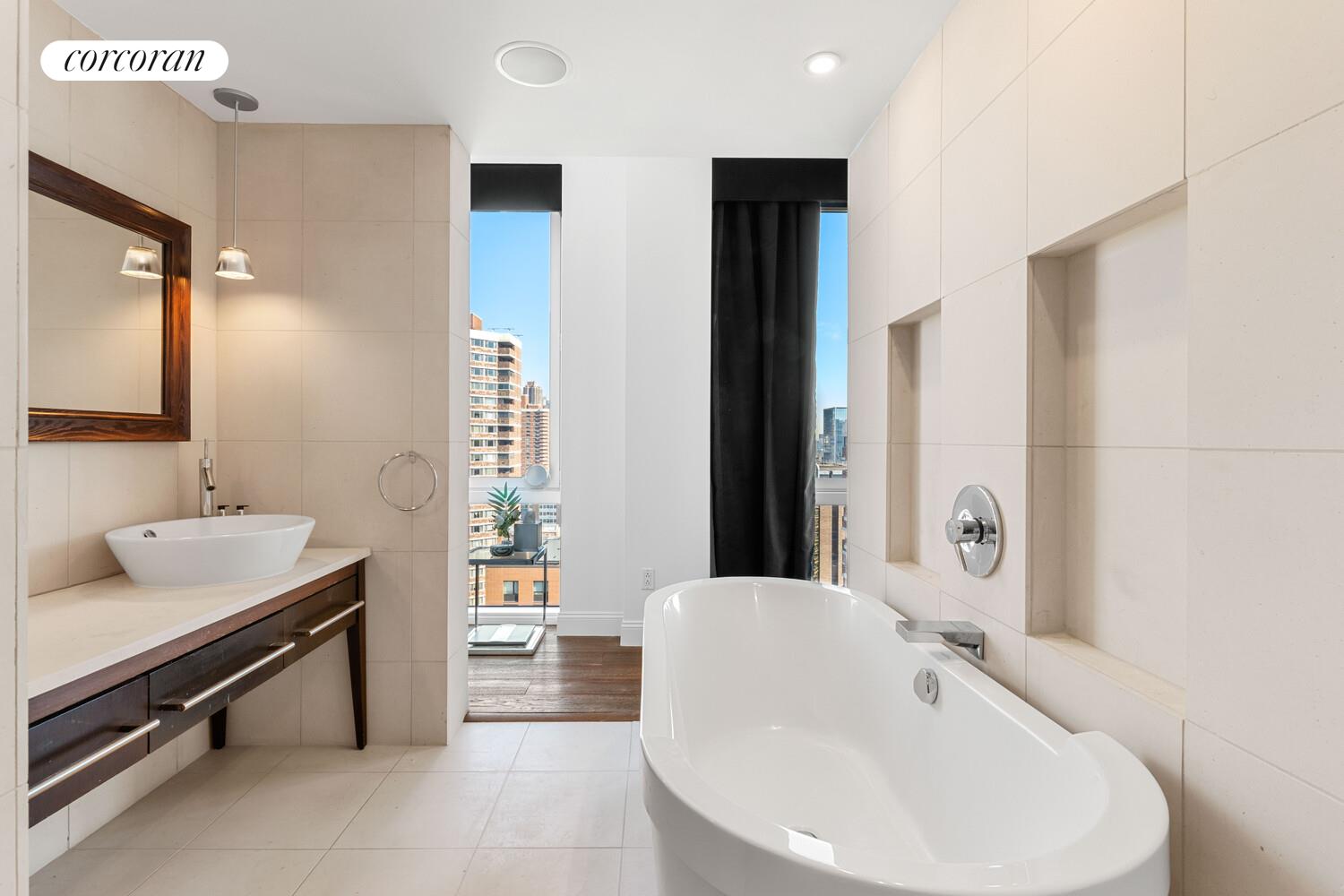 340 E 23RD Street PH3C