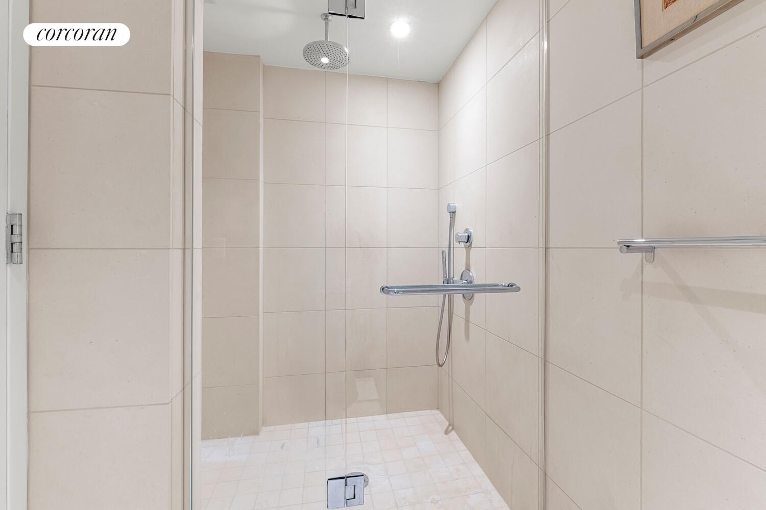 340 E 23RD Street PH3C