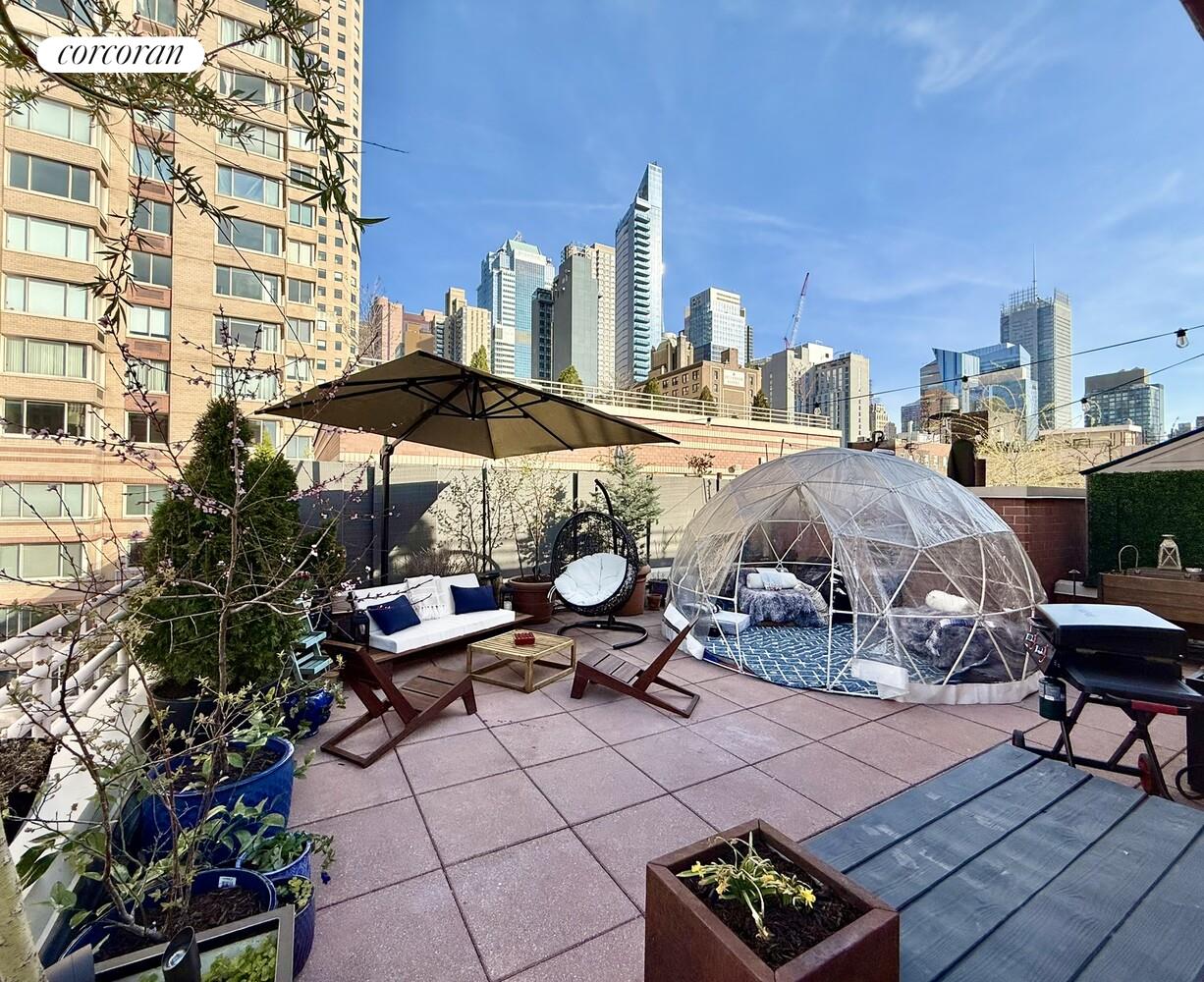 393 W 49TH Street 5CC