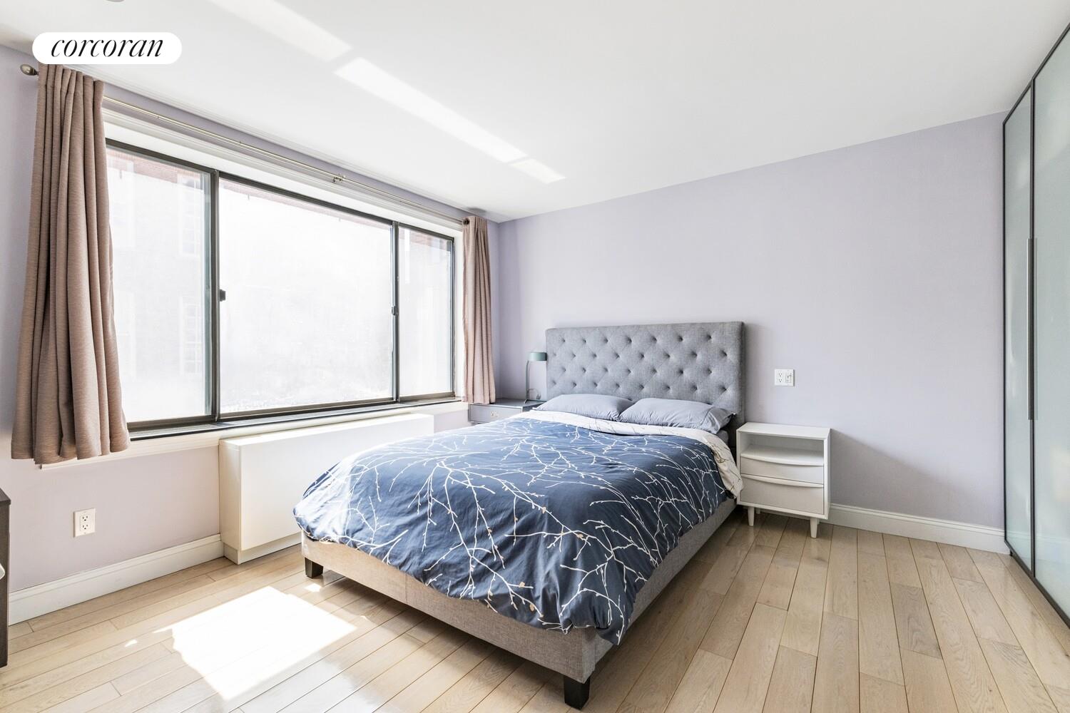 179 GRAND Street 4G
