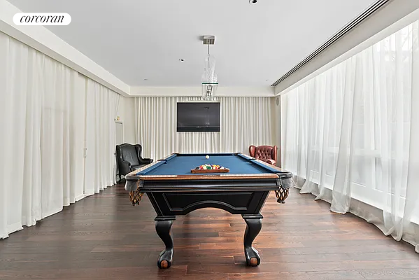 340 E 23RD Street 4K