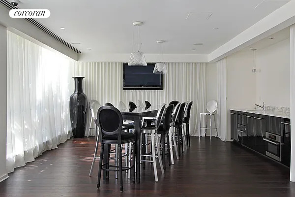 340 E 23RD Street 4K