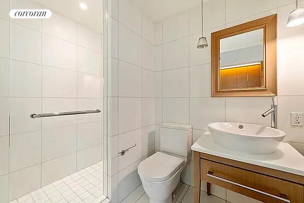 340 E 23RD Street 10B