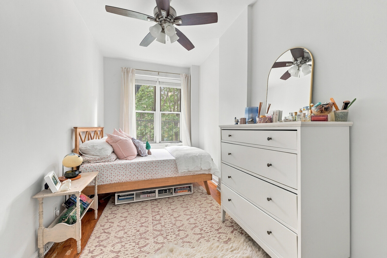521 E 81ST Street 3D